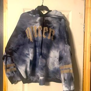 The color of it has black, gold and white a little bit on it. It 2x size